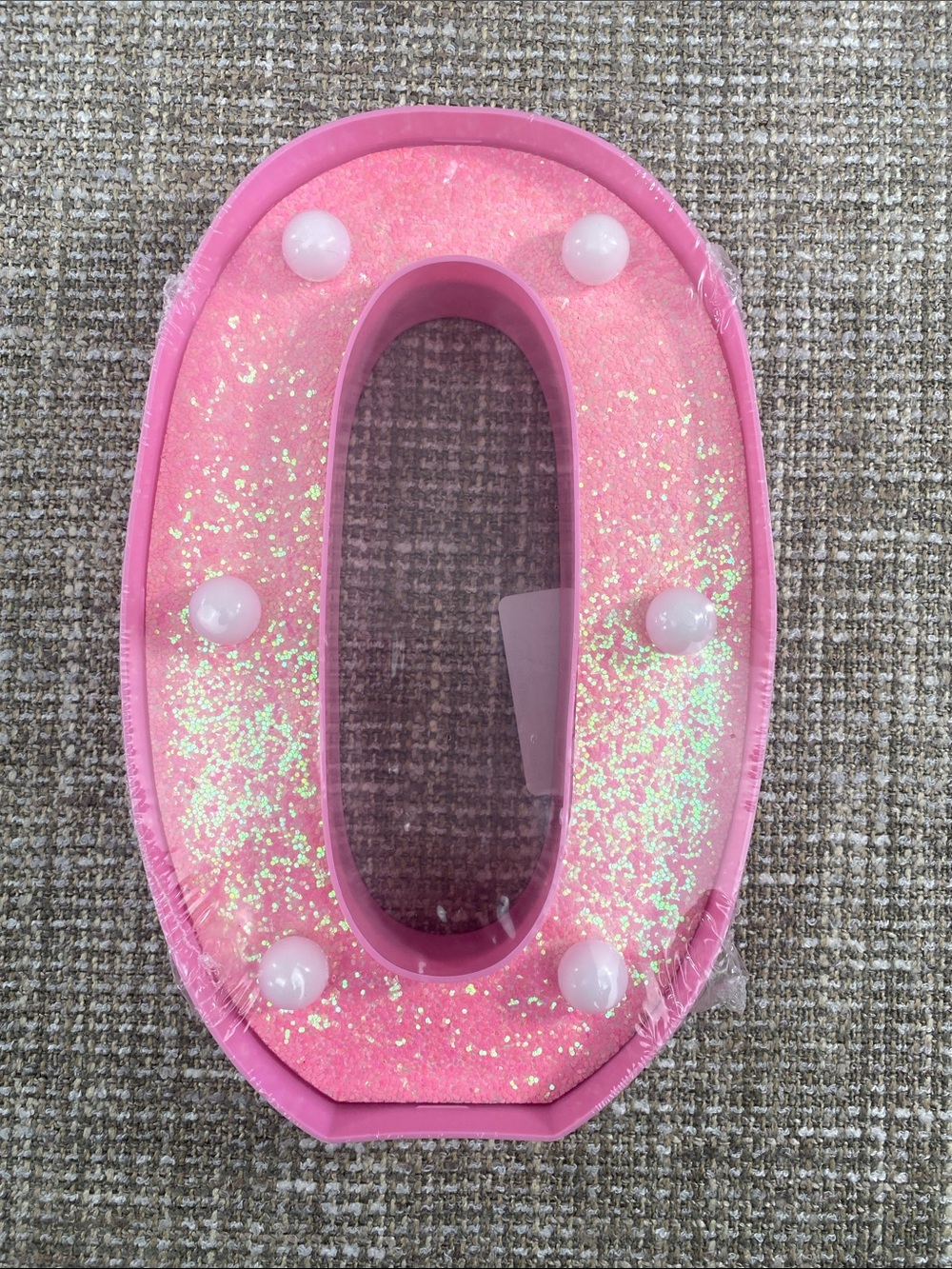 LED number 0 in pink glitter
